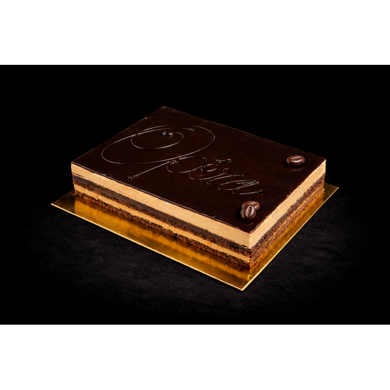 Gâteau Opéra : L'Excellence de la Pâtisserie Française au Café et Chocolat